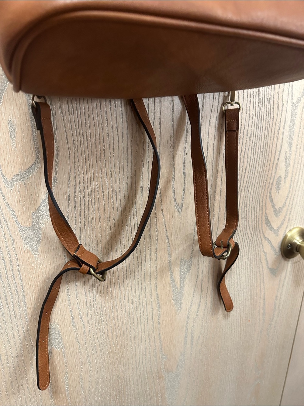 Jen & Co Brooks Convertible Cow Print Faux Leather Backpack - Picture 4 of 12